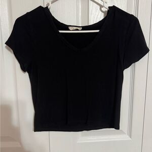 Black Fitted Short Sleeve Crop Top – Basic Closet Essential